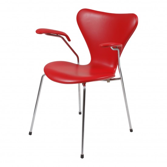 Arne Jacobsen 3207 seven armchair red classic leather Cph Classic